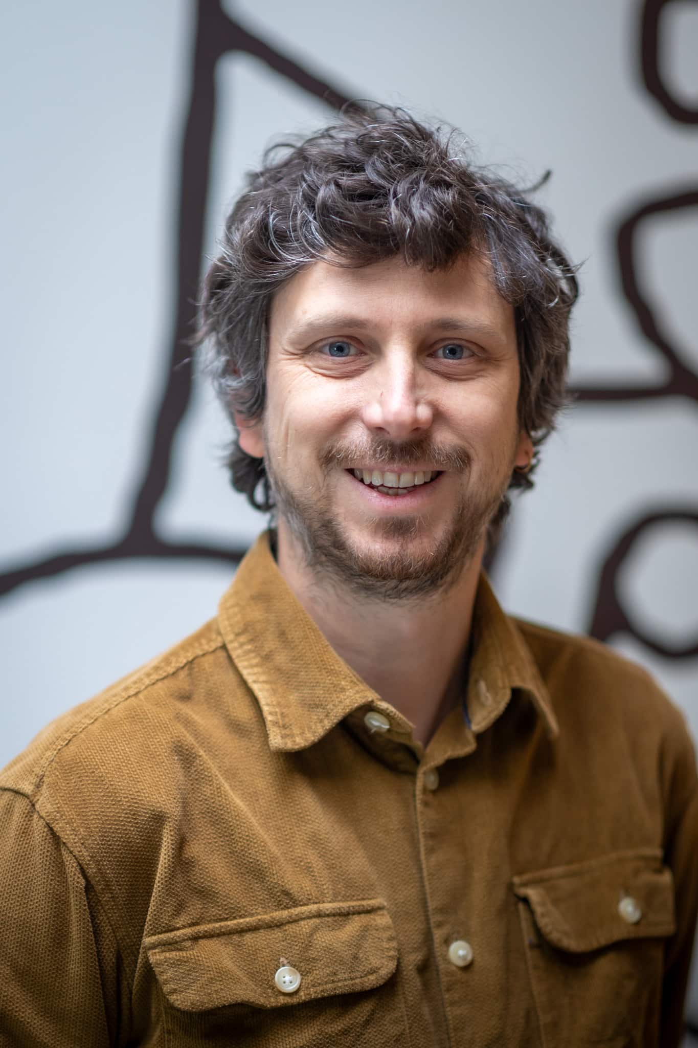 Julien, notre autre pilier en gestion de projet ! Un expert de plus pour piloter votre succès numérique chez notre agence web.