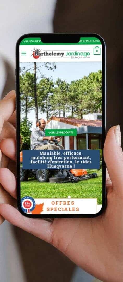 barthelemy-mobile-368×840 Interface de l'application mobile Barthélémy en format vertical (368x840). Illustration du design responsive et de l'UX mobile de l'agence Azuracom Avignon.